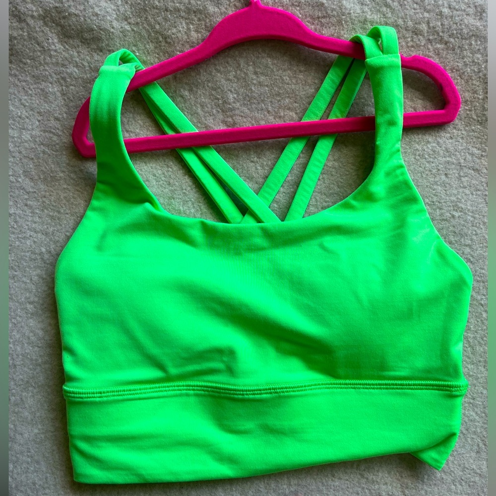 Sports bra